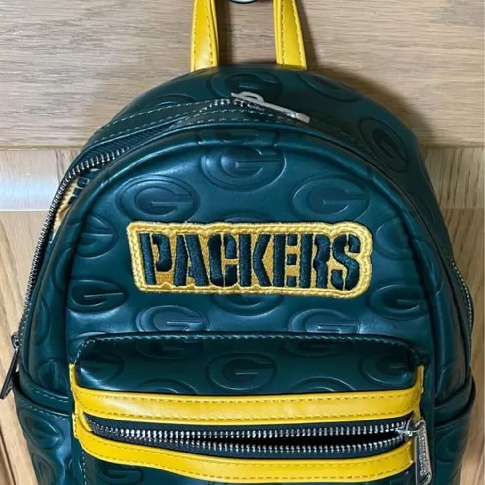 Loungefly NFL Green Bay Packers Logo Mini Backpack Handbag Tote